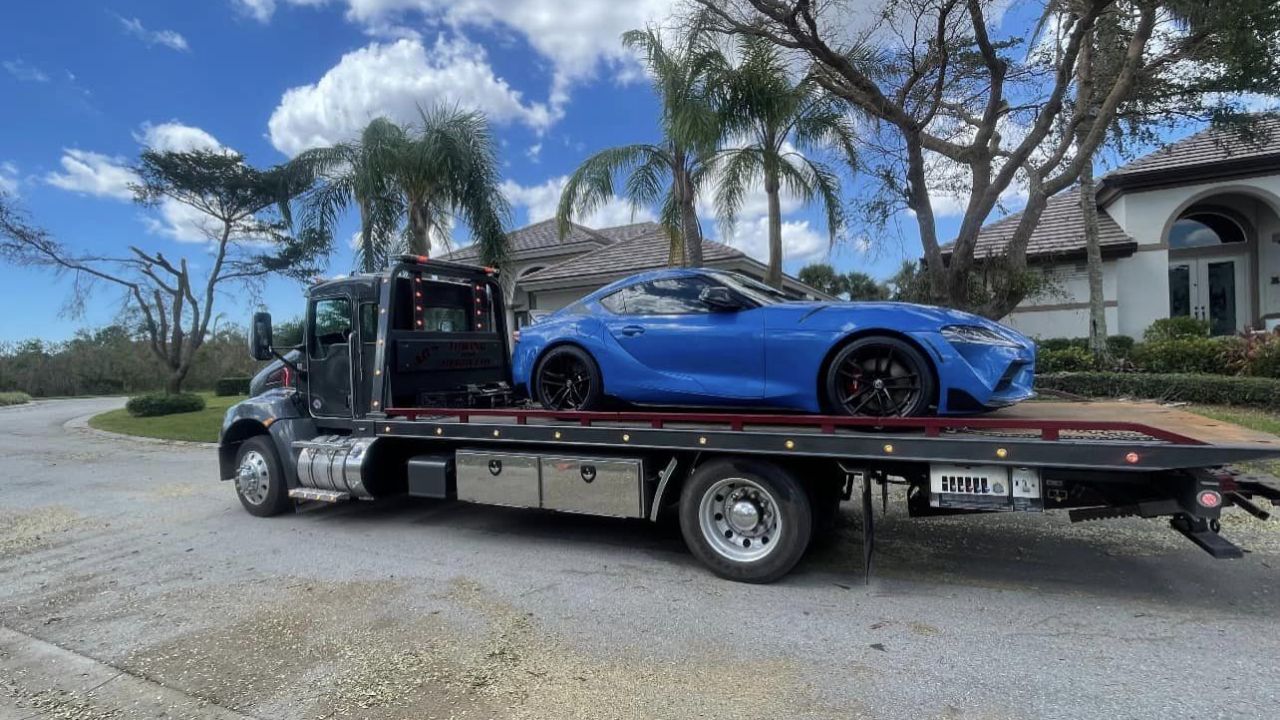 What is the maximum distance when towing?